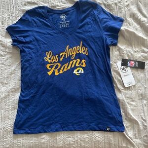Woman’s LA rams shirt.